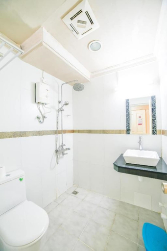 Bathroom 5, Beach Grand & Spa Premium, Malé