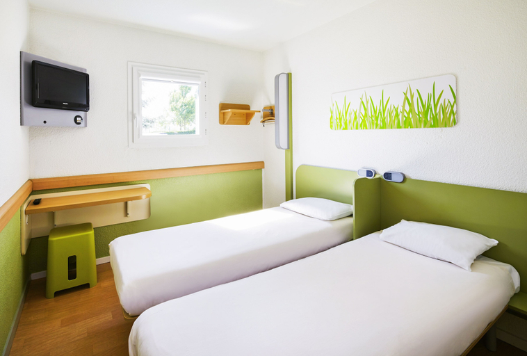 Bedroom 4, ibis budget Manchester Salford Quays, Manchester