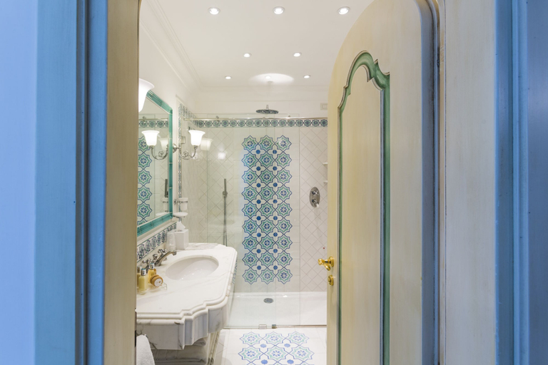 Bathroom 5, Palazzo Murat Hotel, Salerno