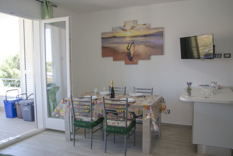 Others 4, Casa Tracina, Sassari