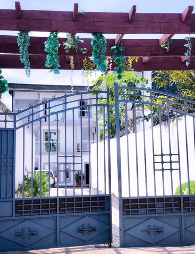 Exterior & Views 2, Residence Hoteliere Flana B, Komo-Mondah