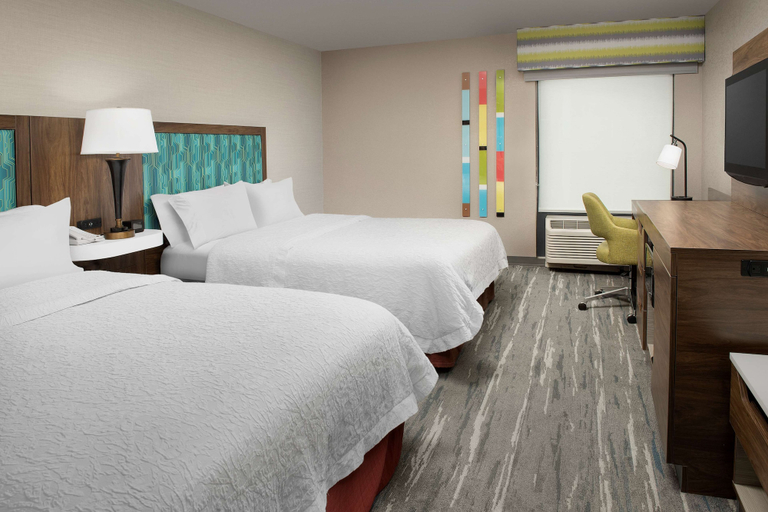 Bedroom 3, Hampton Inn College Park, Prince George's
