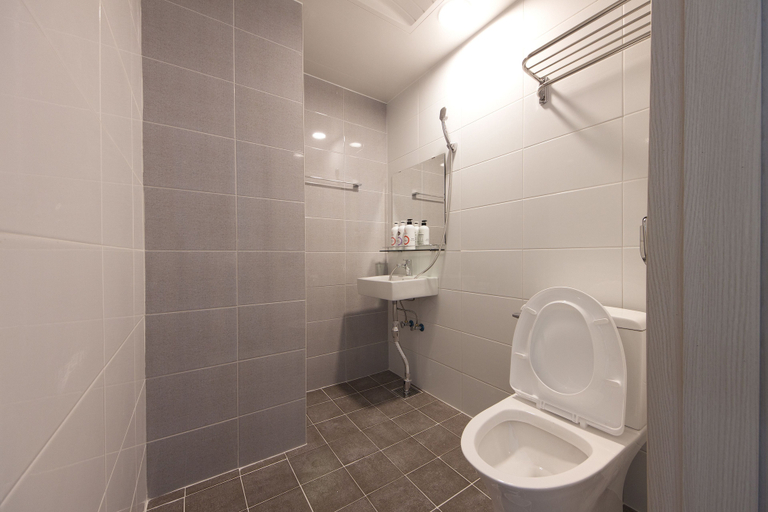 Bathroom 4, K-Guesthouse Dongdaemun Premium, Jung