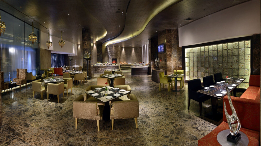Food & Drinks 5, Radisson Blu Hotel Ludhiana, Ludhiana