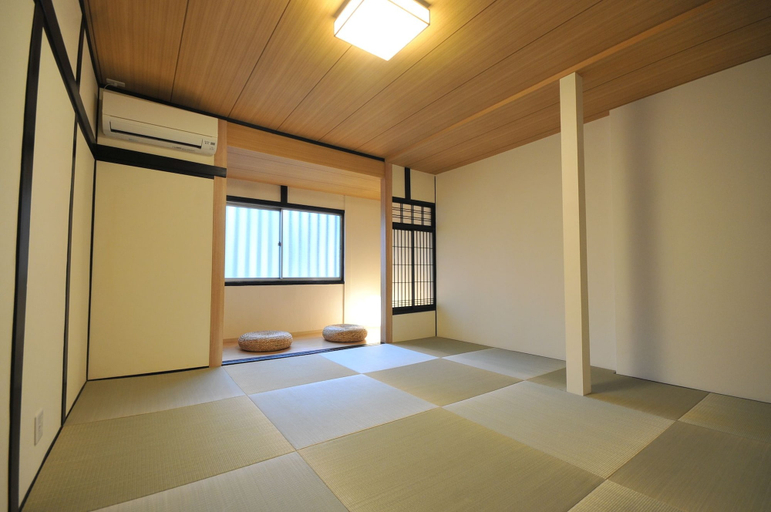 Bedroom 3, Condominium House in Osaka Miyakojima, Osaka
