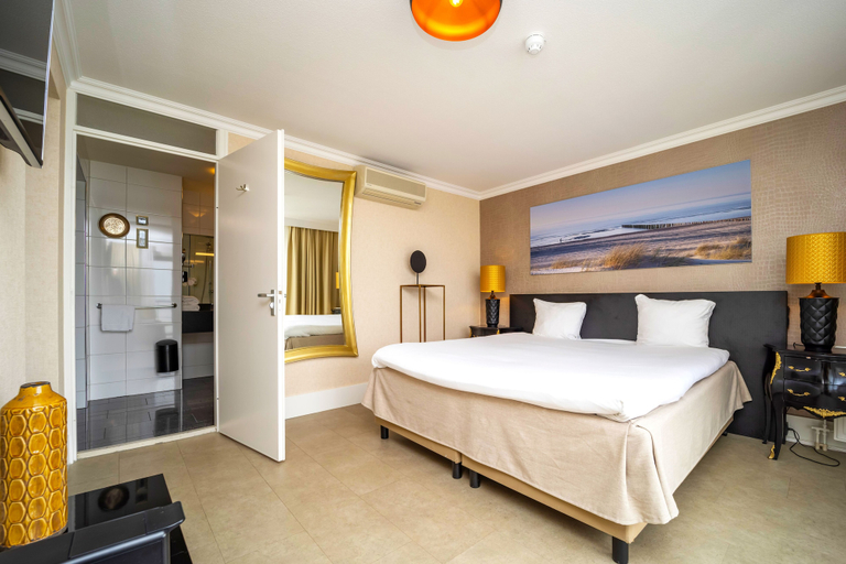 Bedroom 2, Fletcher Hotel - Restaurant Arion - Vlissingen, Vlissingen