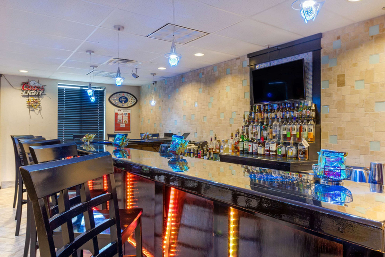 Food & Drinks 5, Comfort Inn & Suites Amarillo East, Potter