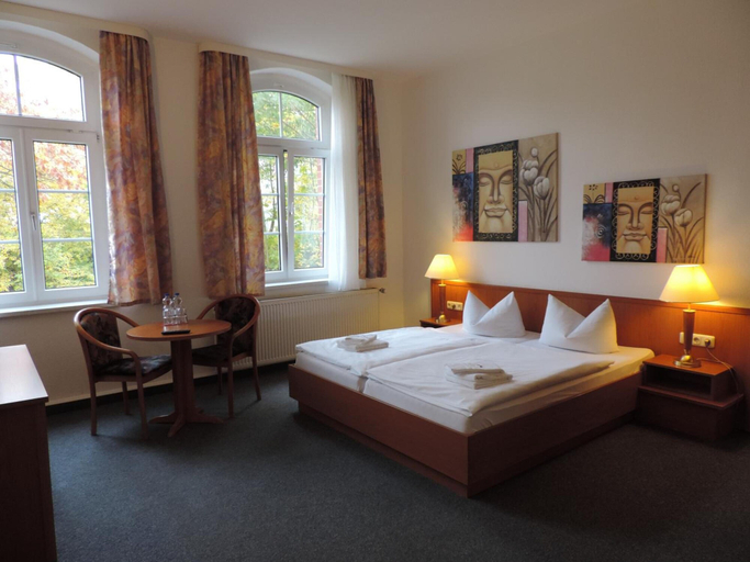 Bedroom 2, Hotel Carl von Clausewitz, Jerichower Land