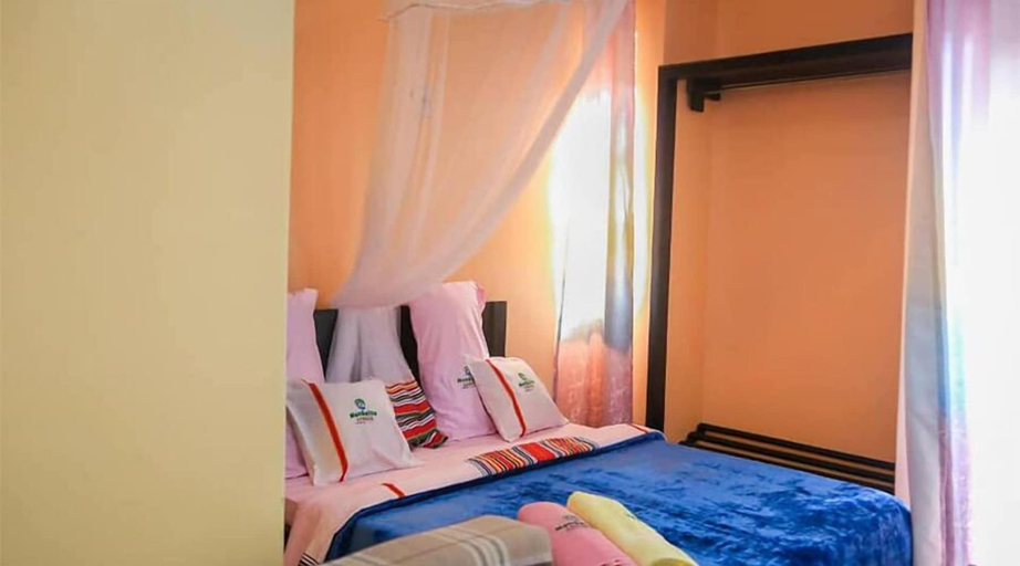 Bedroom 2, Mangalita Lodge, Busiiro