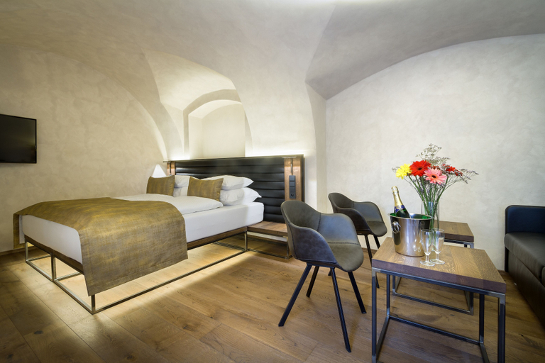 Bedroom 2, Hotel Waldstein, Praha 6