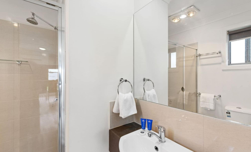 Bathroom 5, Discovery Parks - Adelaide Beachfront, Adelaide