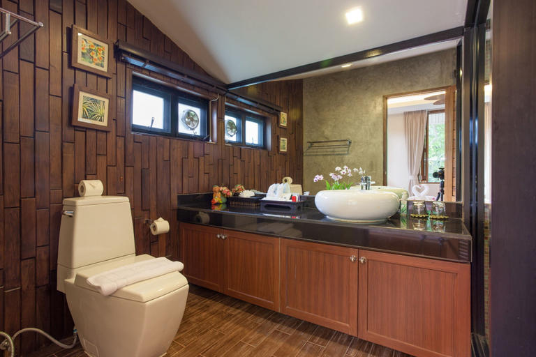 Bathroom 5, Raya Resort Beach front - The Most Green Resort in Cha-am, Cha-Am