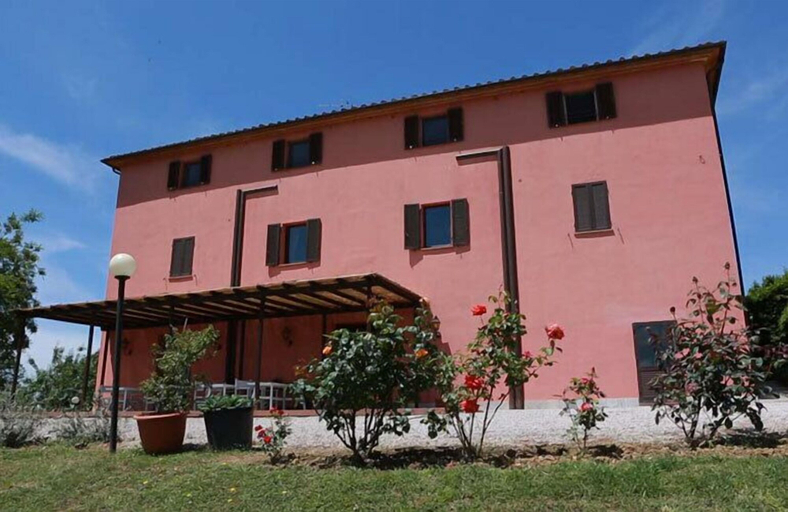 Exterior & Views 2, Hotel Relais Santa Genoveffa, Grosseto