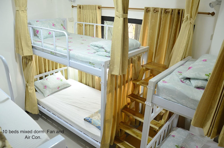 Bedroom 14