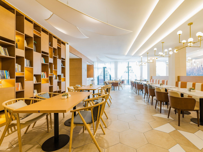 Food & Drinks 5, Atour Hotel Medical College Changsha, Changsha