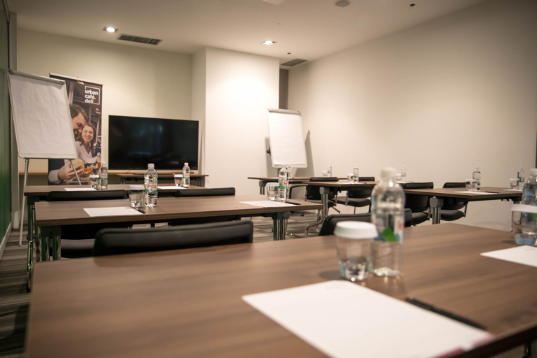 Business Facilities 17