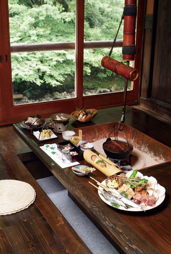 Food & Drinks 4, Houraku, Kamikawa
