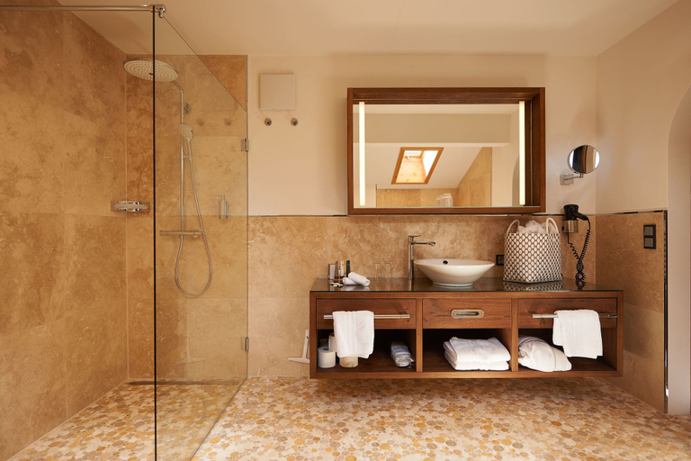 Bathroom 4, Boutique Hotel Herzhof Garni - Apartments, Bregenz