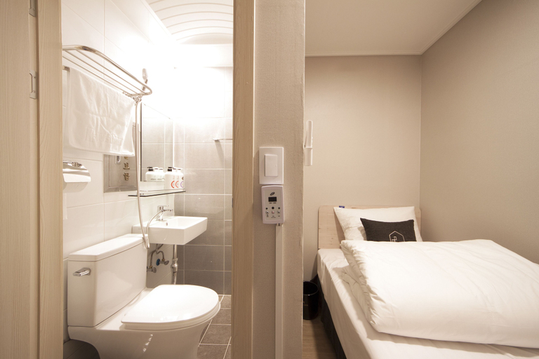 Bedroom 5, K-Guesthouse Dongdaemun Premium, Jung