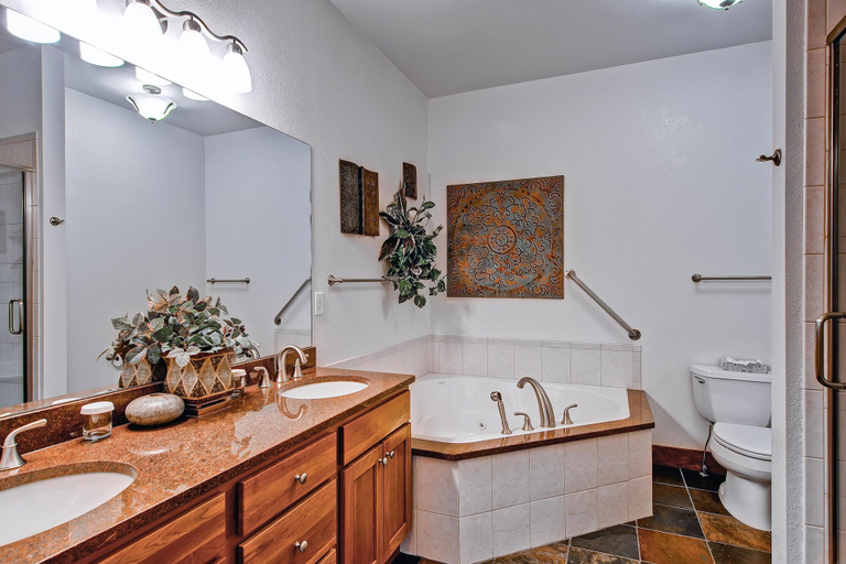 Bathroom 5, Black Canyon Inn Unit F3, Larimer
