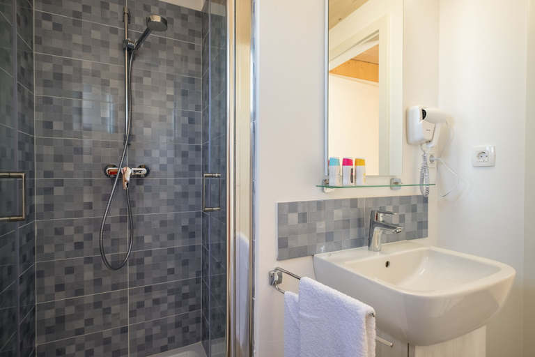 Bathroom 4, Camping Village Abbatoggia, Olbia-Tempio