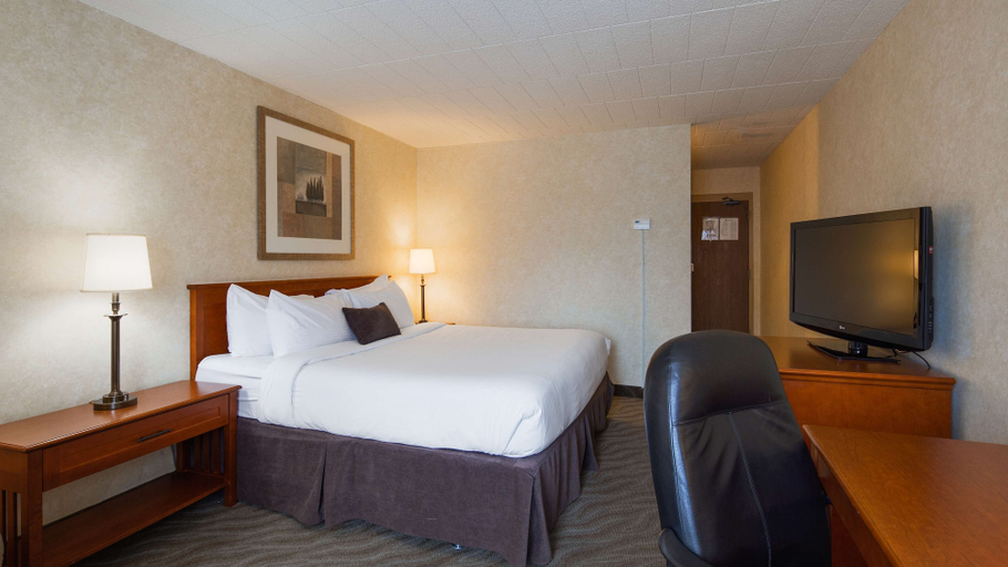 Bedroom 3, Best Western North Bay Hotel & Conference Centre, Nipissing