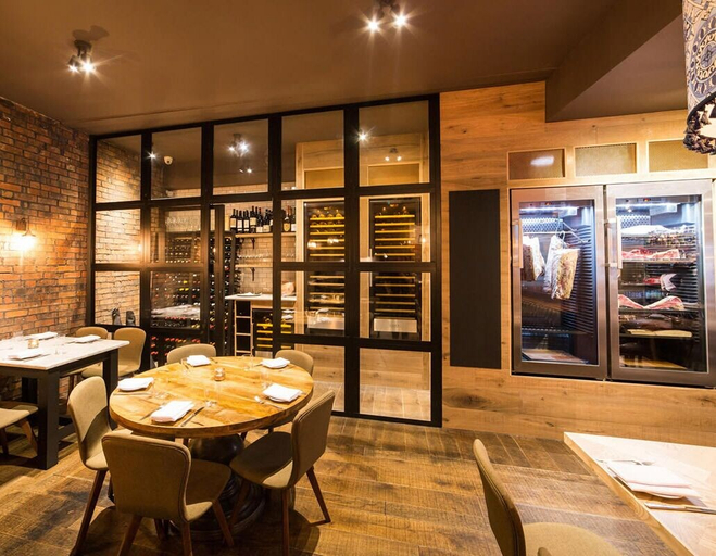 Food & Drinks 4, Parador44, Cardiff