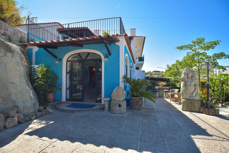 Exterior & Views 2, Hotel Villa Cimmentorosso, Napoli