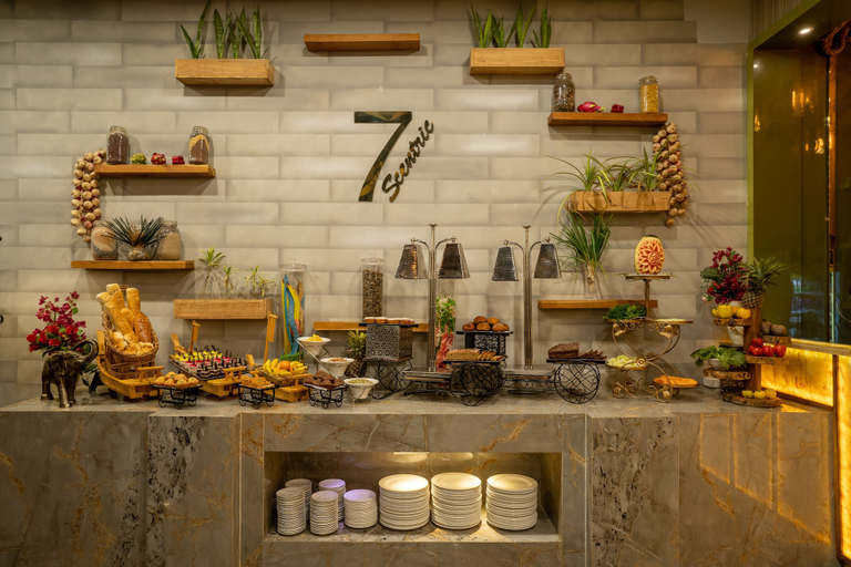 Food & Drinks 5, The Radiant Resort, Gorakhpur