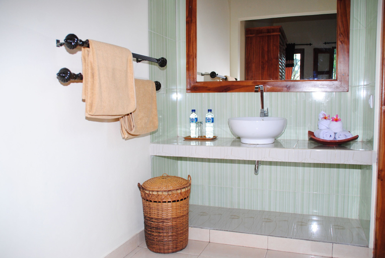 Bathroom 5, Tiara Homestay Pemuteran, Buleleng