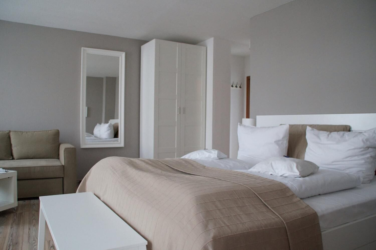 Bedroom 4, Apartment Hotel Lindeneck, Erfurt