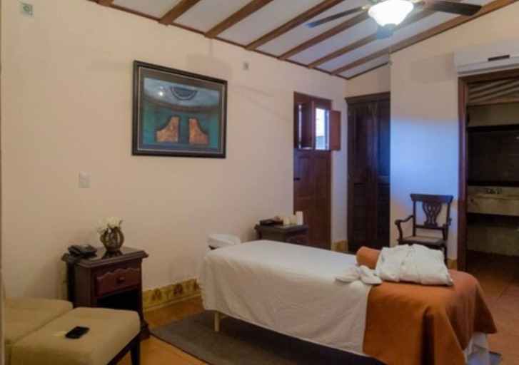 Bedroom 3, Hotel Plaza Colon, Granada