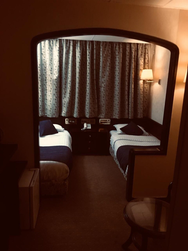 Bedroom 3, Diamond ship Hotel, Al-Ma'adi