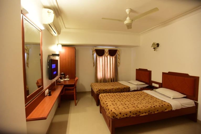 Others 5, Aditi Hotel, Vadodara