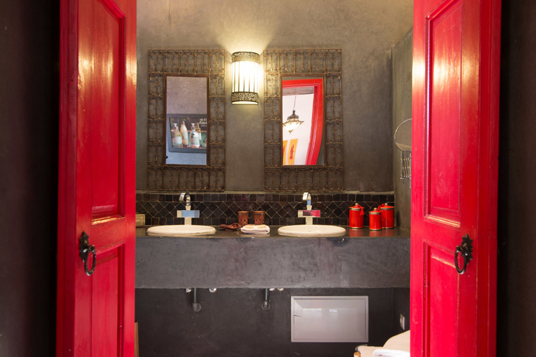 Bathroom 4, Riad Alegria, Marrakech