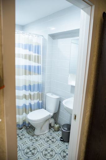 Bathroom, Art House Kutateli, Tskaltubo