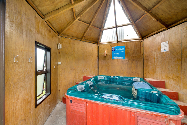 Sport & Beauty 2, Wellington TOP 10 Holiday Park, Hutt city