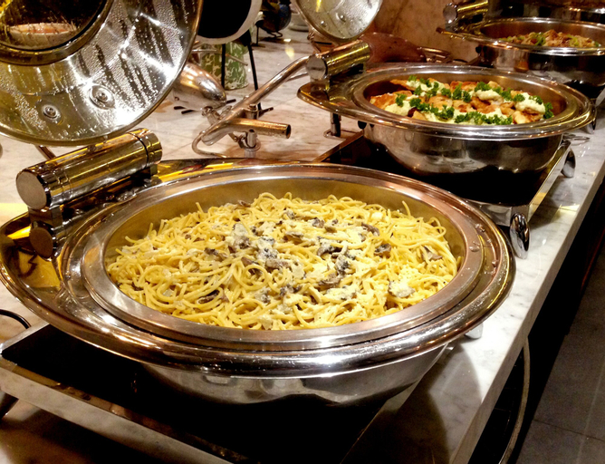 Food & Drinks 8