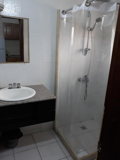 Bathroom, Al Qatal Building, Jizeh