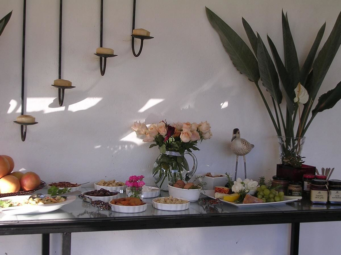 Food & Drinks 4, Plumbago Guest House, Ehlanzeni