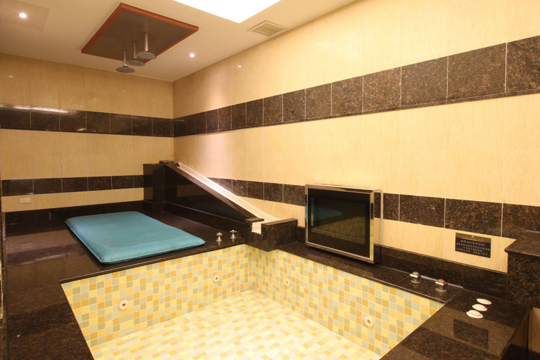 Sport & Beauty 3, Seasons Boutique Motel, Kaohsiung