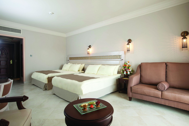 Bedroom 4, SUNRISE Arabian Beach Resort, Sharm el-Sheikh