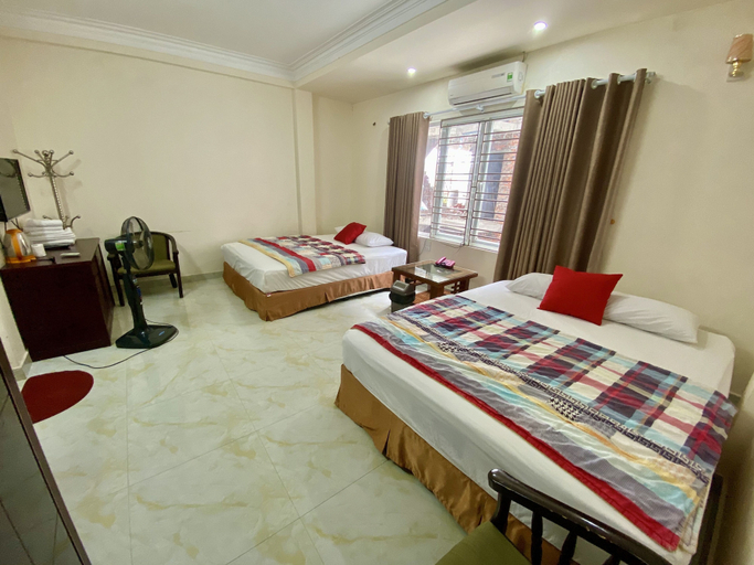 Bedroom 4, Viet Nhat Halong Hotel, Hạ Long