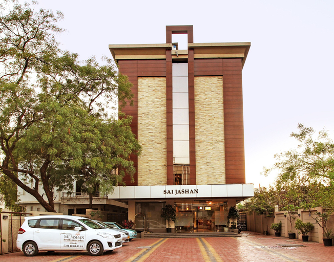 Exterior & Views 2, Hotel Sai Jashan Shirdi - Where blessings & comfort meet, Ahmadnagar