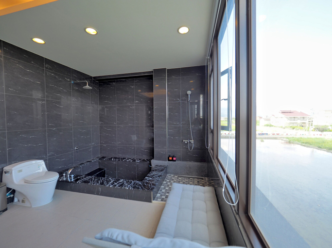 Bathroom 3, Sakura Bed and Breakfast, Yilan