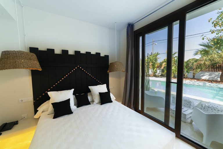 Bedroom 4, PAIISE Hotels, Baleares