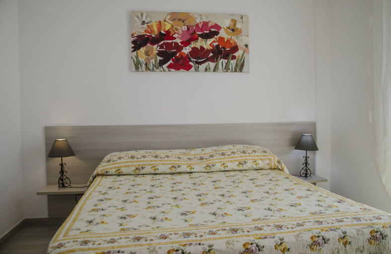 Bedroom 2, Casa Tracina, Sassari
