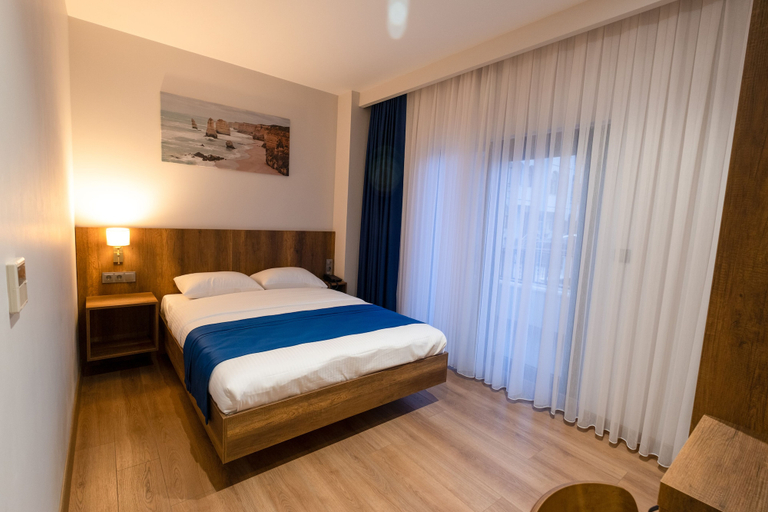 Bedroom 3, Ref Inn Hotel, Merkez