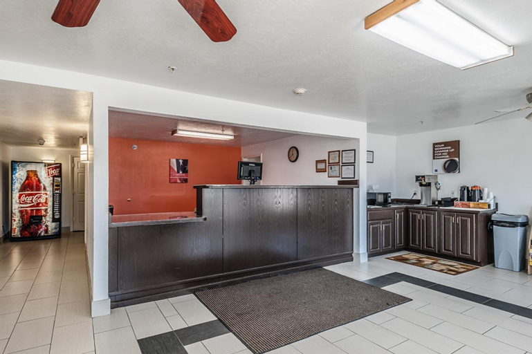 Public Area 2, Motel 6-Beaver, UT, Beaver