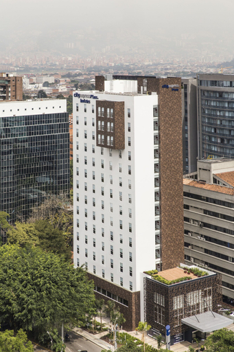Exterior & Views, City Express Plus by Marriott Medellin Colombia, Medellín
